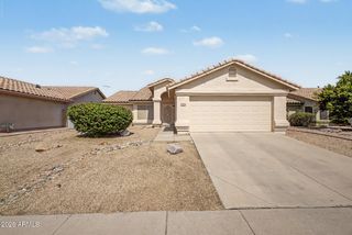 6657 N 77TH Drive, Glendale, AZ 85303