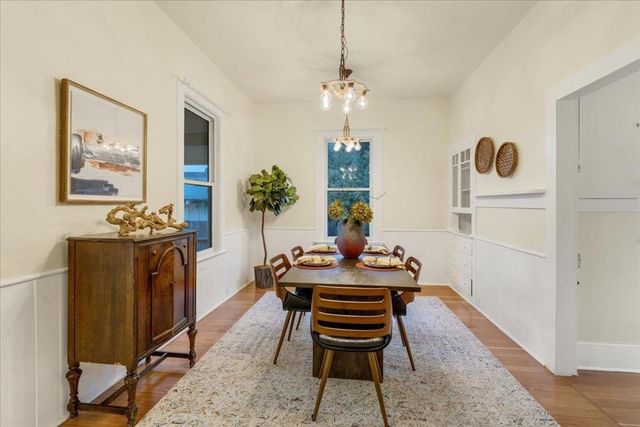 621 Sumner Street, Santa Cruz, CA 95062