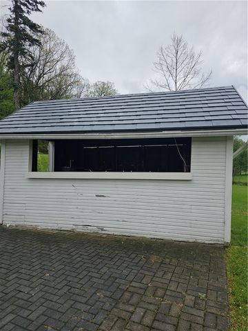 691 Old State Route 66, Hempfield Twp, PA 15601