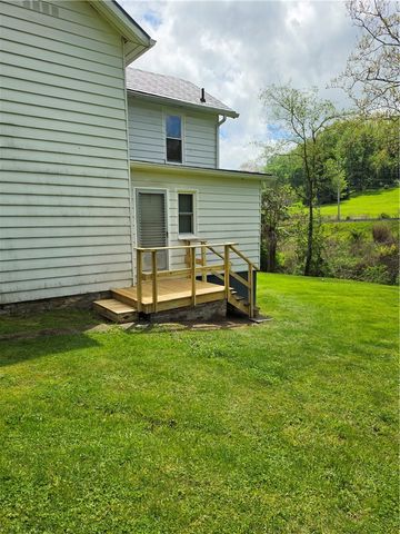 691 Old State Route 66, Hempfield Twp, PA 15601
