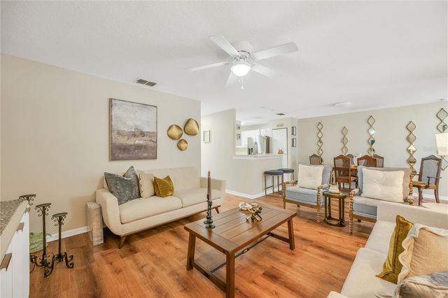 10318 SUMMERVIEW CIRCLE, Riverview, FL 33578