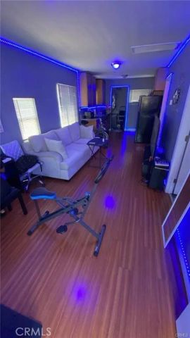 5151 3rd, Los Angeles, CA 90043
