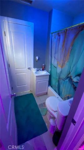 5151 3rd, Los Angeles, CA 90043