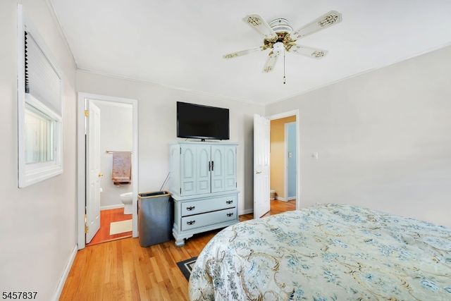 11 Fairview Ave, Newton Town, NJ 07860