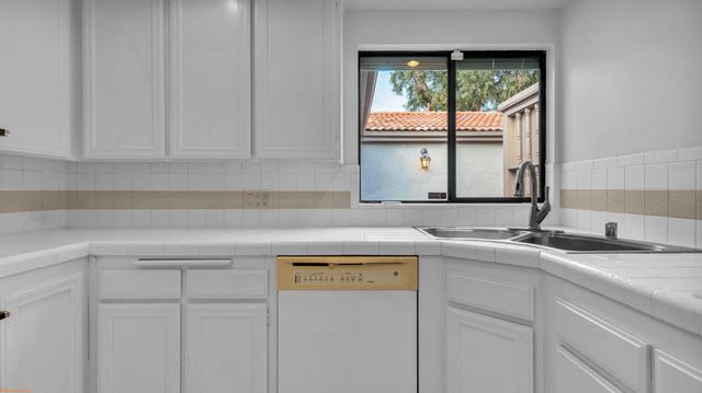 5985 Spoon Road, Palm Springs, CA 92264