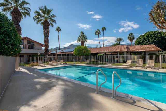 5985 Spoon Road, Palm Springs, CA 92264