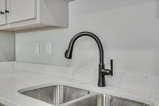 105 Cumberland Avenue, Beech Island, SC 29841