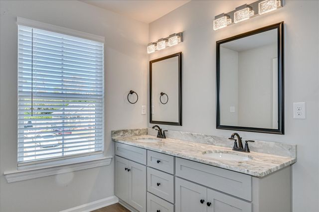 105 Cumberland Avenue, Beech Island, SC 29841