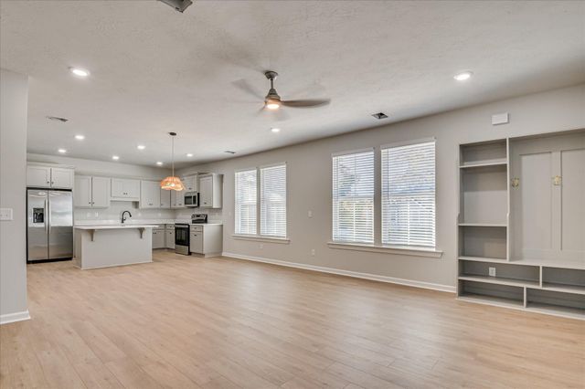 105 Cumberland Avenue, Beech Island, SC 29841