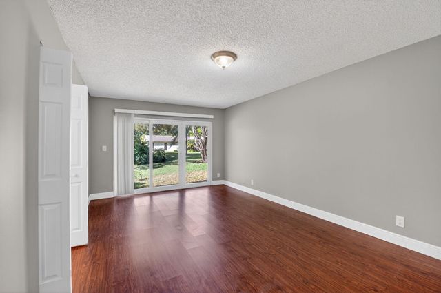 18093 104th Terrace S, Boca Raton, FL 33498