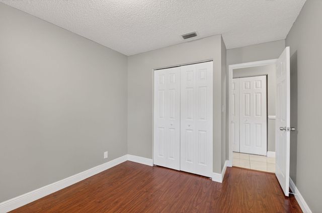 18093 104th Terrace S, Boca Raton, FL 33498