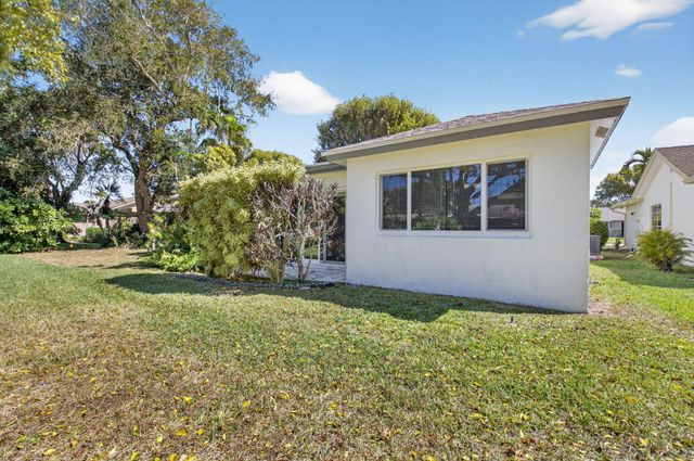 18093 104th Terrace S, Boca Raton, FL 33498