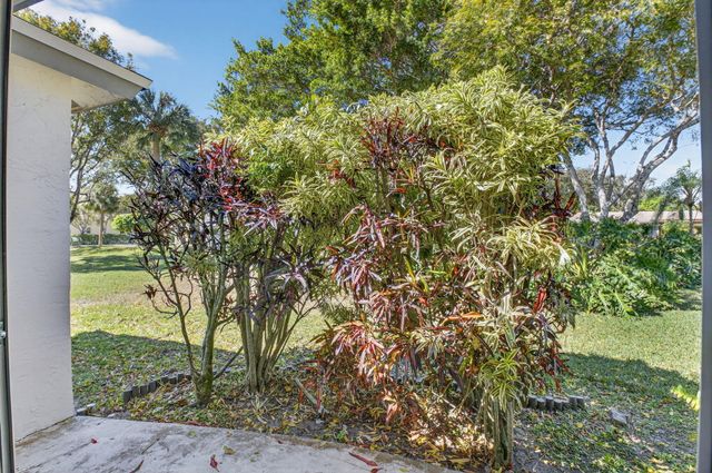 18093 104th Terrace S, Boca Raton, FL 33498