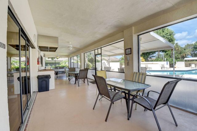 18093 104th Terrace S, Boca Raton, FL 33498