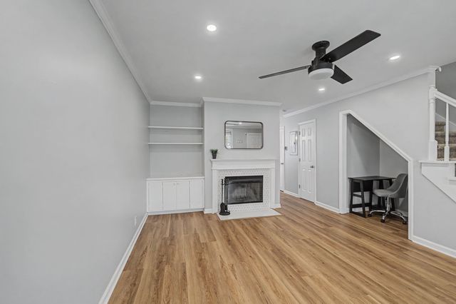 110 McMurray Cir, Nashville, TN 37211