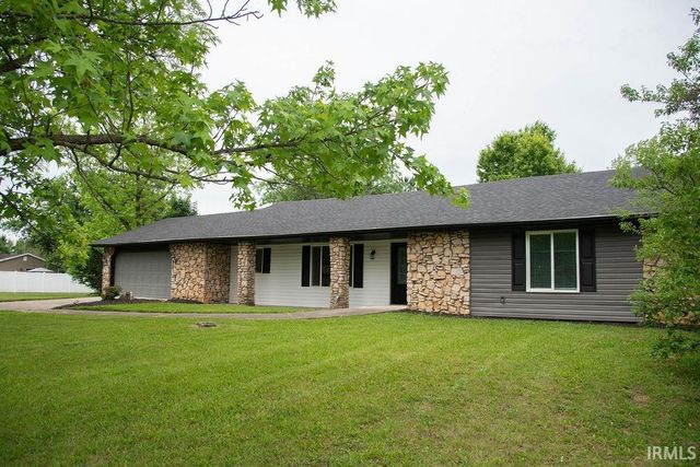 7501 Hamilton Drive, Muncie, IN 47303