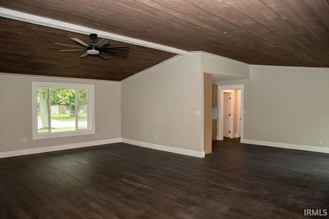 7501 Hamilton Drive, Muncie, IN 47303