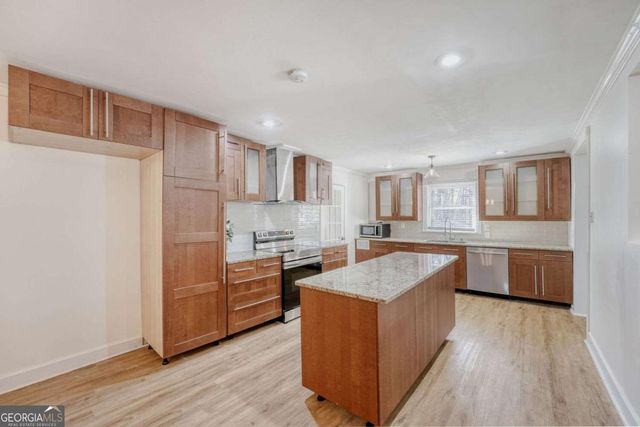 675 Collingwood Drive, Decatur, GA 30032