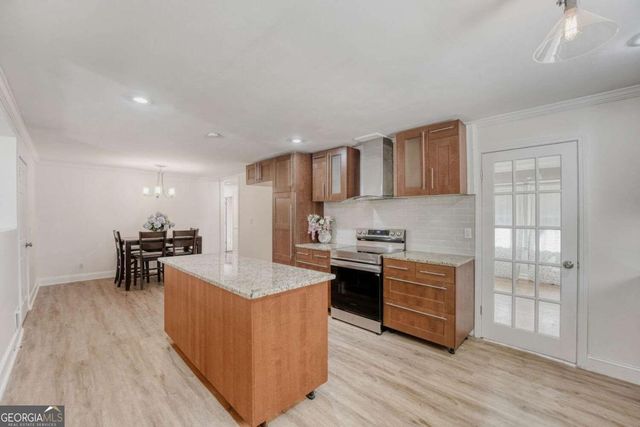 675 Collingwood Drive, Decatur, GA 30032