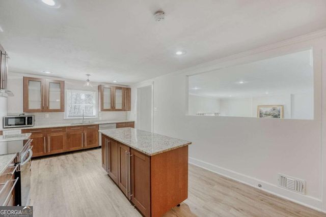 675 Collingwood Drive, Decatur, GA 30032