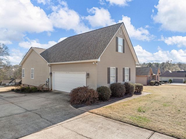380 Saddlers Run, Chesnee, SC 29323