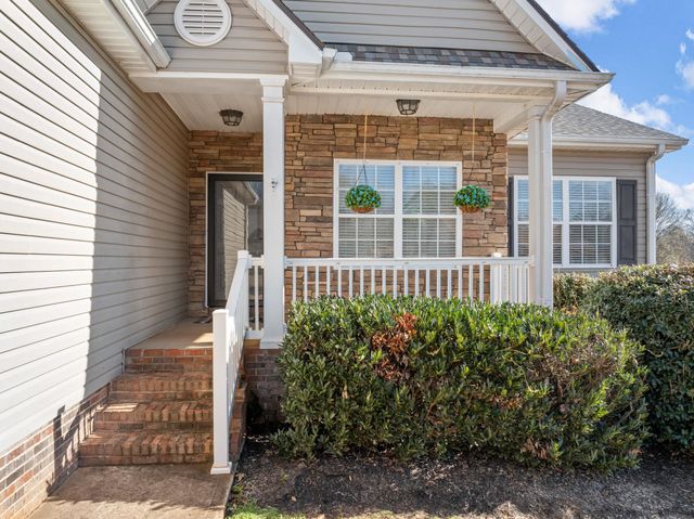 380 Saddlers Run, Chesnee, SC 29323