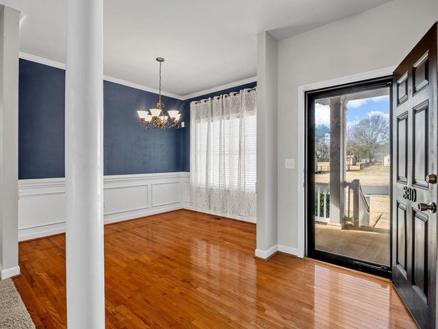 380 Saddlers Run, Chesnee, SC 29323