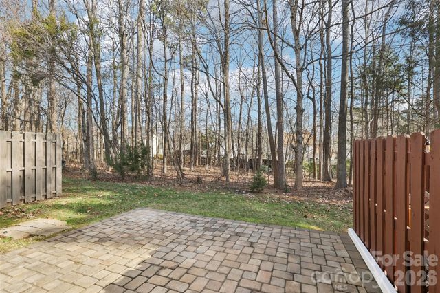 10213 University Park Lane, Charlotte, NC 28213