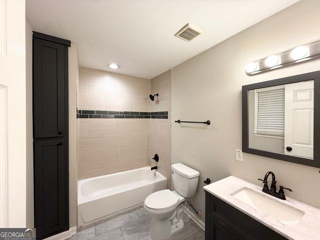 3345 Eisenhower Circle, Atlanta, GA 30354