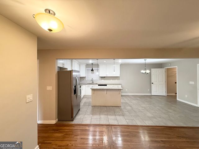 3345 Eisenhower Circle, Atlanta, GA 30354