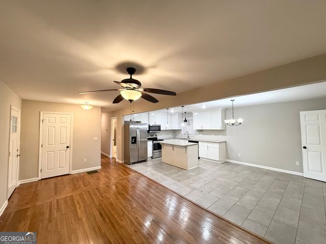 3345 Eisenhower Circle, Atlanta, GA 30354