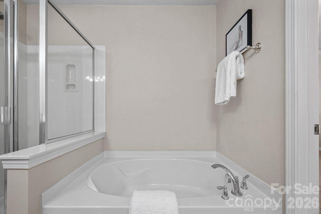 10437 Blairbeth Street, Charlotte, NC 28277