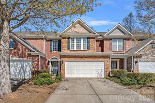 10437 Blairbeth Street, Charlotte, NC 28277