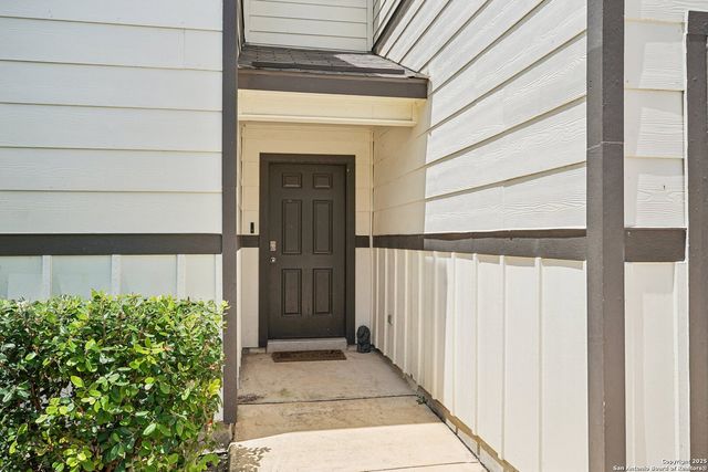 14614 Fronted Goose, San Antonio, TX 78253
