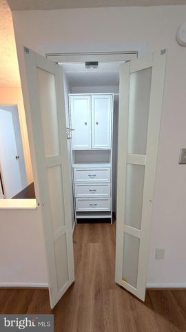 6288 BLUE DART PL, Columbia, MD 21045