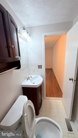 6288 BLUE DART PL, Columbia, MD 21045