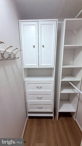 6288 BLUE DART PL, Columbia, MD 21045