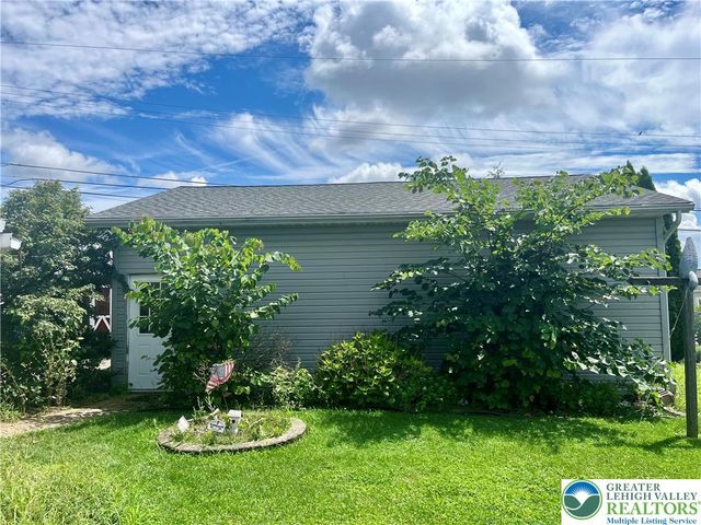 1293 Ellsworth Drive, Whitehall Twp, PA 18052