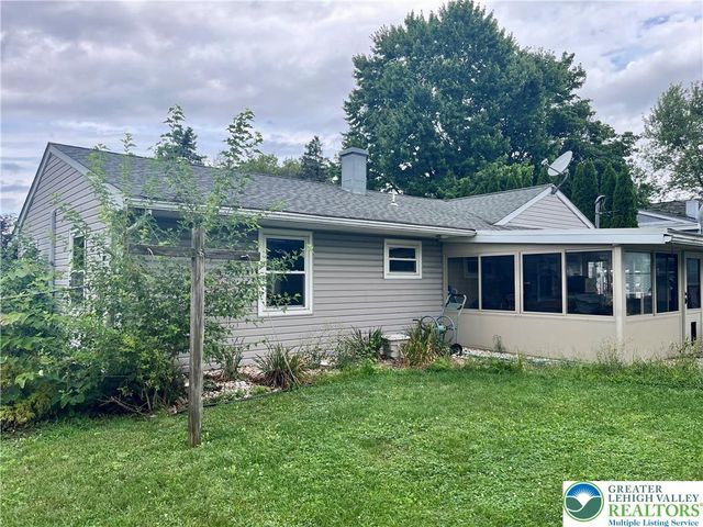 1293 Ellsworth Drive, Whitehall Twp, PA 18052