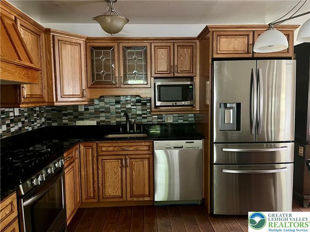 1293 Ellsworth Drive, Whitehall Twp, PA 18052