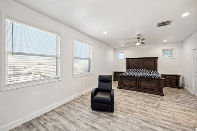 135 Birch Lane, Roanoke, TX 76262