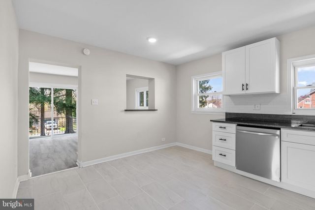 1714 ELLIOTT AVE, Bethlehem, PA 18018