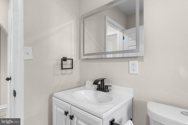1714 ELLIOTT AVE, Bethlehem, PA 18018