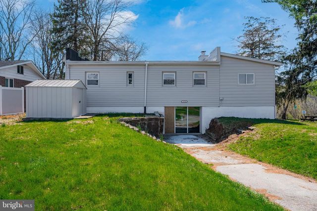 1714 ELLIOTT AVE, Bethlehem, PA 18018