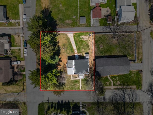 1714 ELLIOTT AVE, Bethlehem, PA 18018