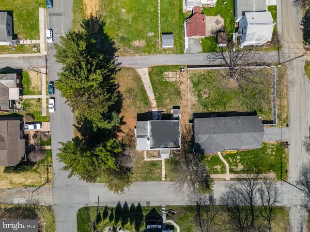 1714 ELLIOTT AVE, Bethlehem, PA 18018