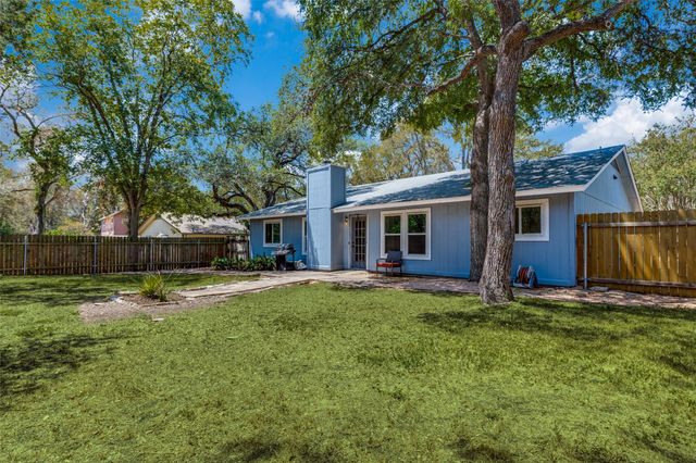 8803 Texas Sun DR, Austin, TX 78748
