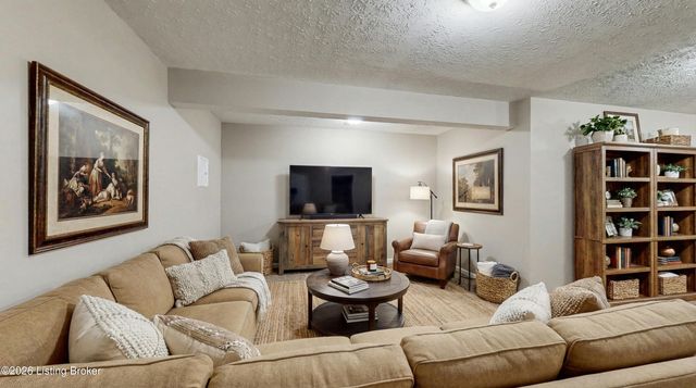 12501 Orell Station Pl, Louisville, KY 40272