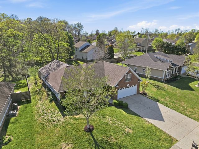 5007 Morning Dove Ln, Spring Hill, TN 37174