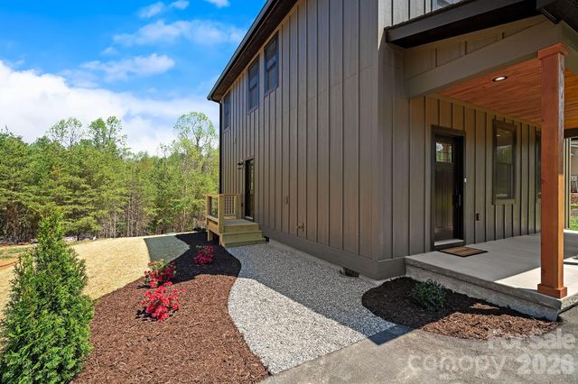 343 Olivette Road, Asheville, NC 28804